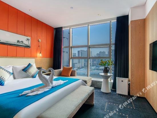 Чжэнчжоу: Aishang Hotel (Zhengzhou Zhengdong New District High-speed Railway Station)