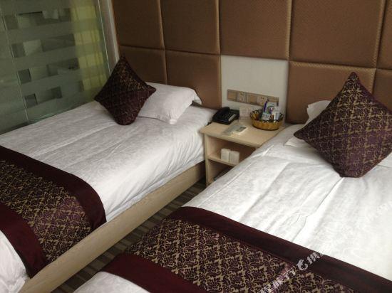 Иньчуань: Yilingyi Express Hotel