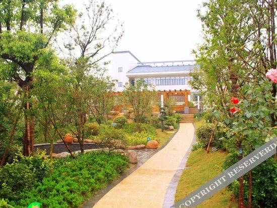 Хуайань: 淮安凤凰泉国际体育旅游度假中心
