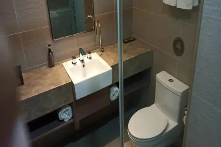 Шанхай: Homeinn Plus Hotel (Kunshan Beimeng Road Jiufang City)