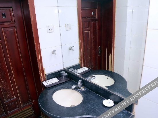 Далянь: Jieshan Hotel