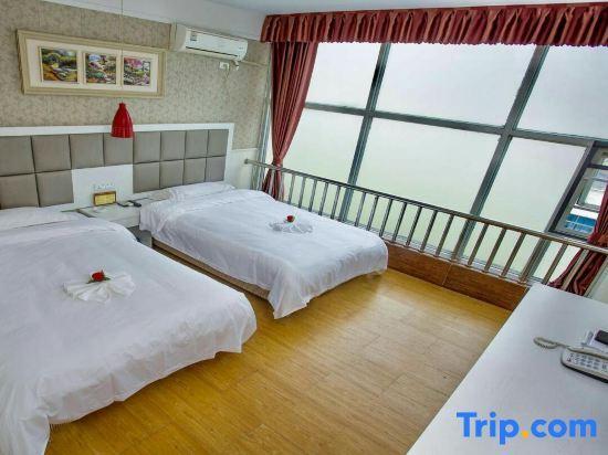 Ичан: Xinshidai Business Hotel