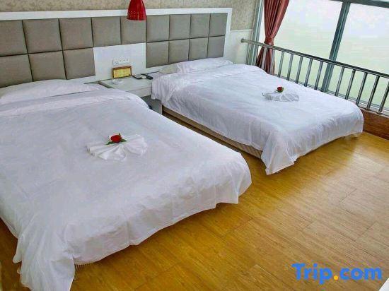 Ичан: Xinshidai Business Hotel