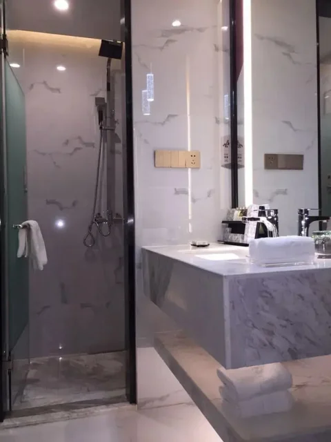 Куньмин: The Borrman Hotel Kunming KMG