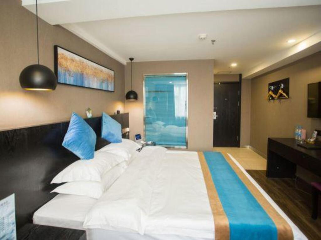 Урумчи: Meisite  Hotel