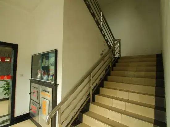 Шанхай: Dongying Hotel