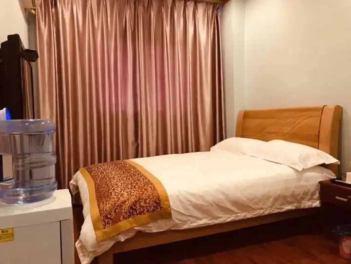 Чунцин: Jinyang Hotel