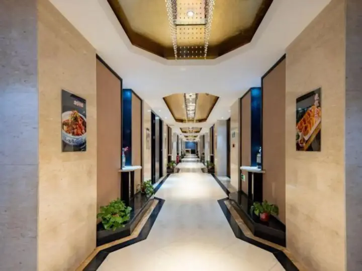Вэйнань: Hua Nian Hotel