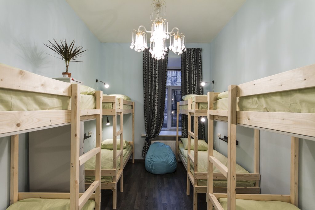 Санкт-Петербург: Uyutnoe Oblako Na Rubinshtejna Hostel
