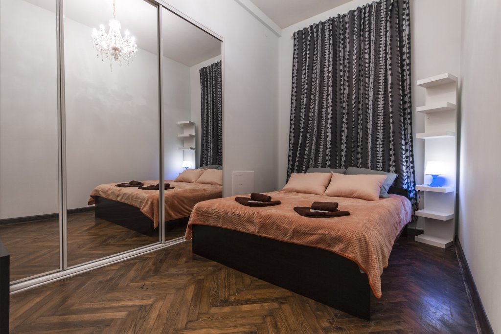 Санкт-Петербург: Uyutnoe Oblako Na Rubinshtejna Hostel