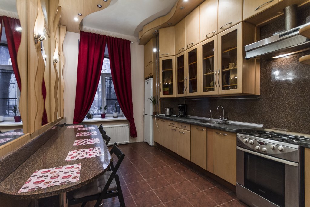 Санкт-Петербург: Uyutnoe Oblako Na Rubinshtejna Hostel