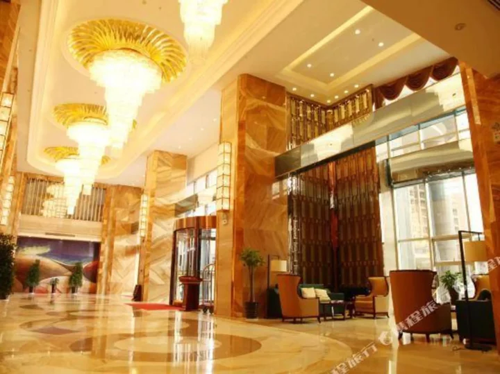 Хэнъян: Shenlongyingjia Hotel