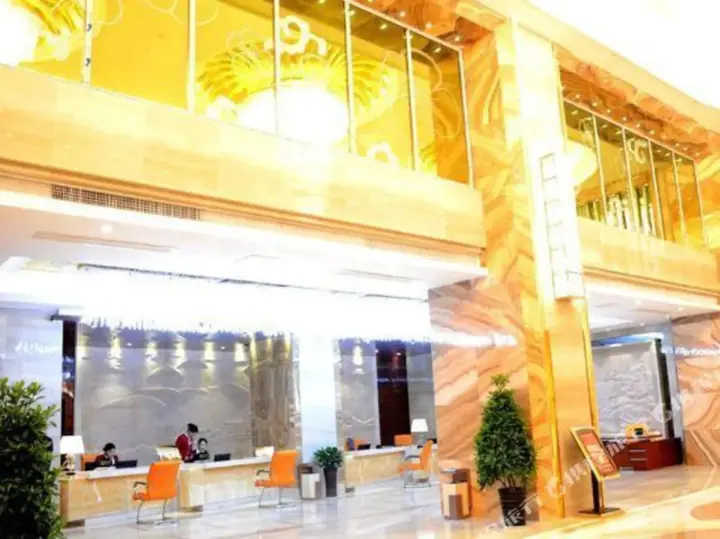Хэнъян: Shenlongyingjia Hotel
