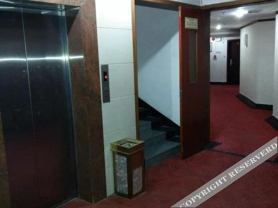 Джиангме: Yihe Hotel