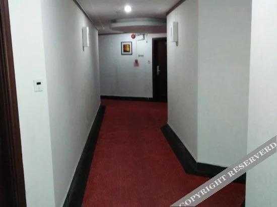Джиангме: Yihe Hotel