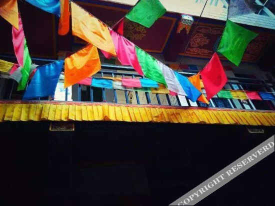 carousel image 4
