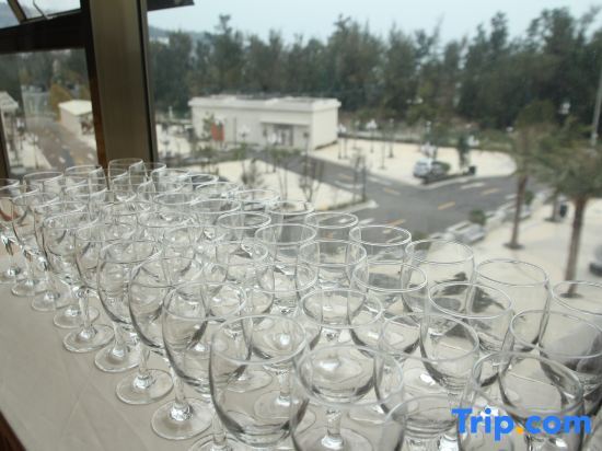 Янгиианг: Pearl Bay Hotel