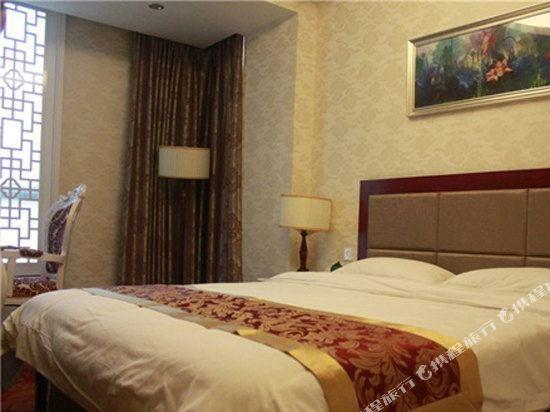 Синьян: Royal Le Grand Large Hotel