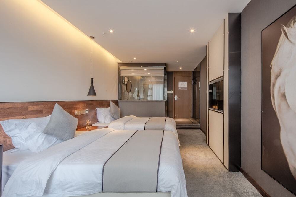 Чэнду: Bywaytrip Hotel