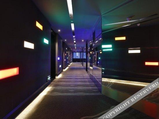 Чэнду: Orange Hotel (Chengdu Tianfu Square Shuncheng)