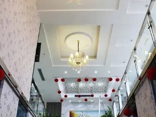 Лючжоу: 柳州贝尔希望宾馆(地王新天地店)