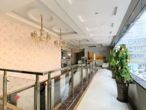 Лючжоу: 柳州贝尔希望宾馆(地王新天地店)