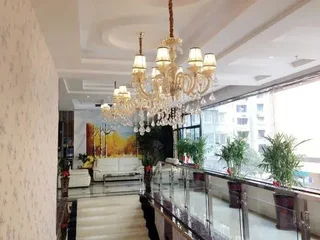 Лючжоу: 柳州贝尔希望宾馆(地王新天地店)