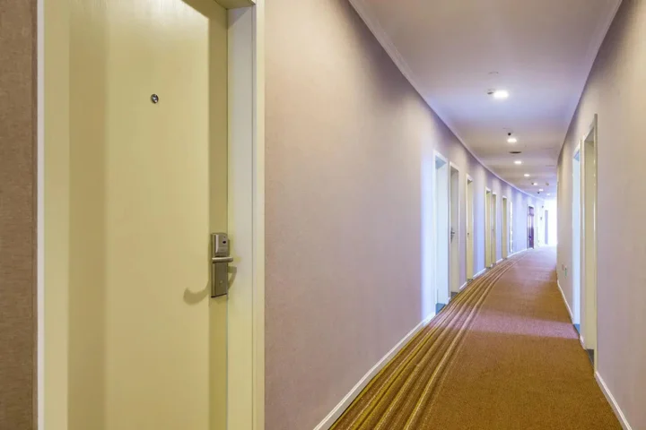 Ханчжоу: HanTing Premium Hotel (Hangzhou Linping Intime City Subway Station)
