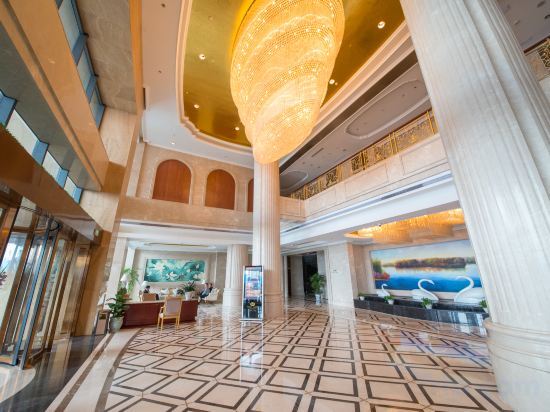 Яньчэн: Swan Lake International Hotel