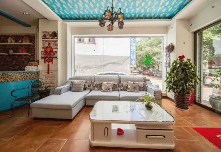 Сичан: Luojiaodian Inn