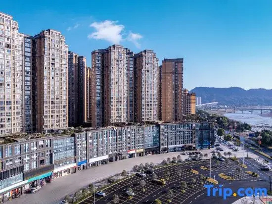 Rezen Select Hotel Yaan — фото 2