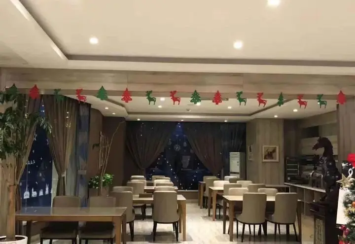 Иньчуань: Ningxia Ningdong Fangjian Hotel
