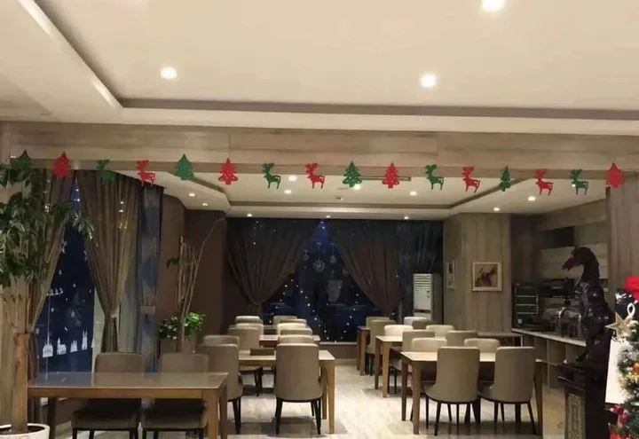 Иньчуань: Ningxia Ningdong Fangjian Hotel