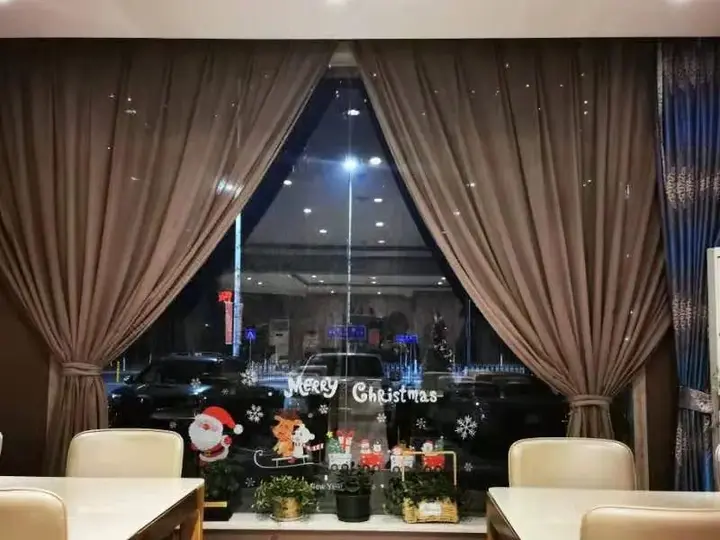 Иньчуань: Ningxia Ningdong Fangjian Hotel