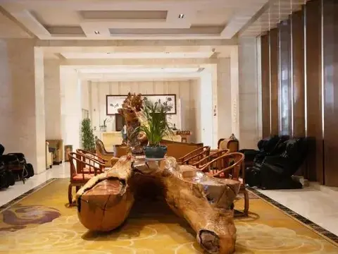 Чжунсян: Wangfu Hotel