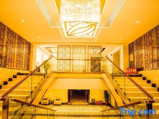 Чжанъе: Xiaolajiao Hotel (Zhangye Jinzuo)