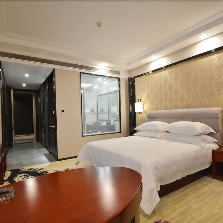 Чжэнчжоу: Chonpines Hotels·Zhengzhou East Railway Station