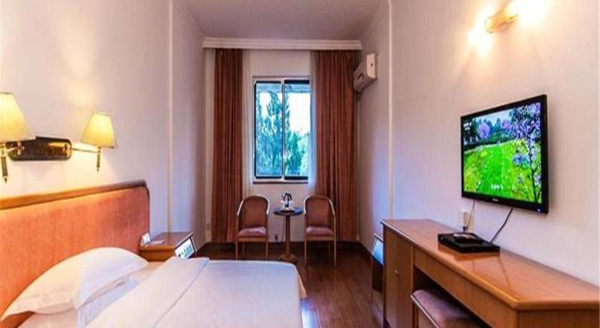 Наньпин: Meihai Hotel Wuyishan