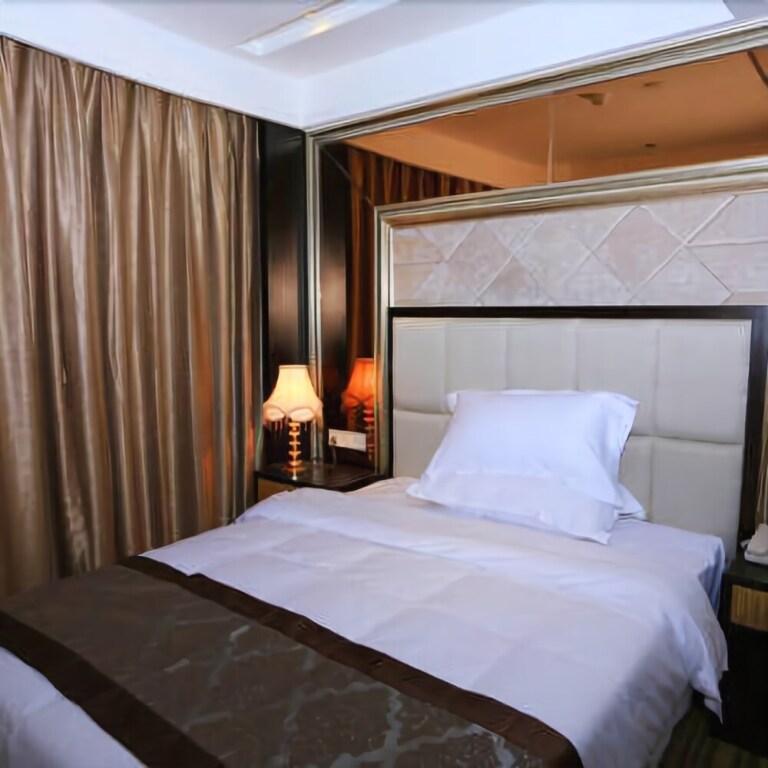 Дажоу: Tianyu Hotel Dazhu