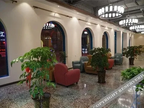 Лоян: Scenery Hotel