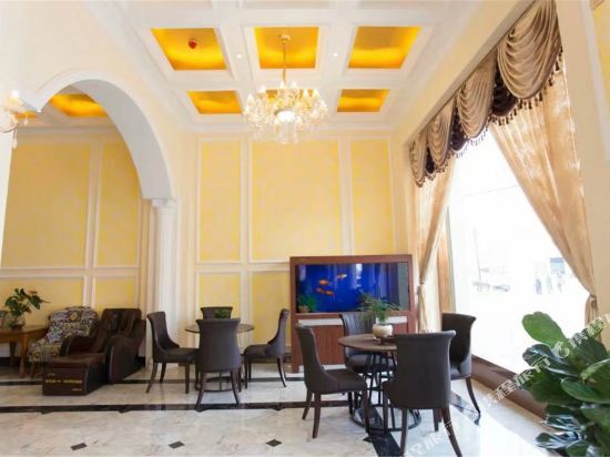 Цюйцзин: Qujing linyuan theme hotel