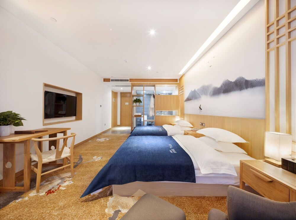 Чжэнчжоу: Qianna Hotel Zhengzhou Jingguang Road