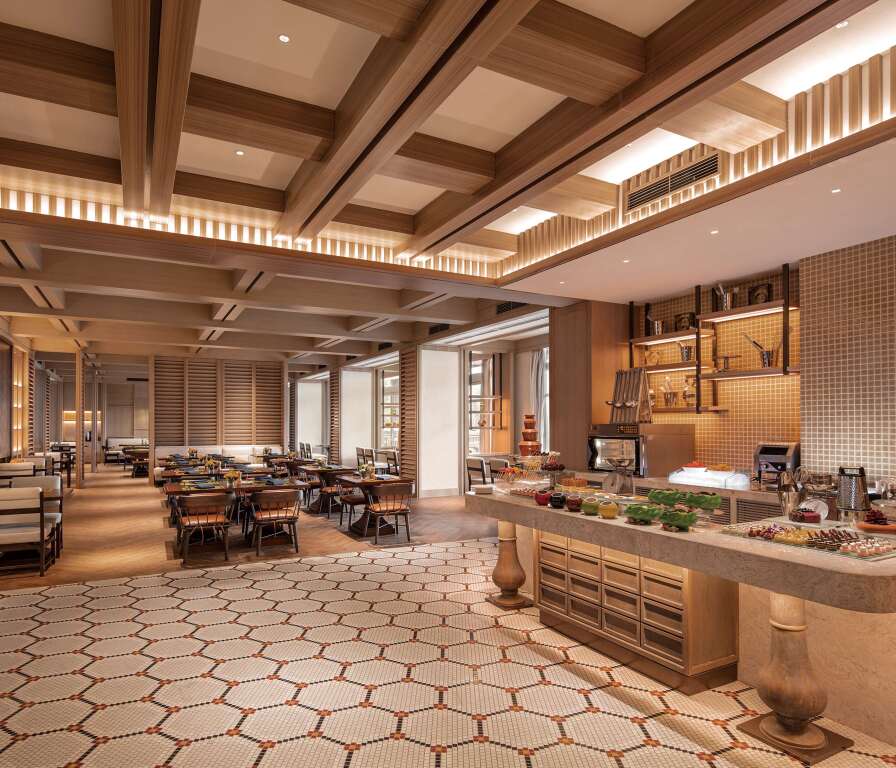 Лянфан: Hilton Wenan