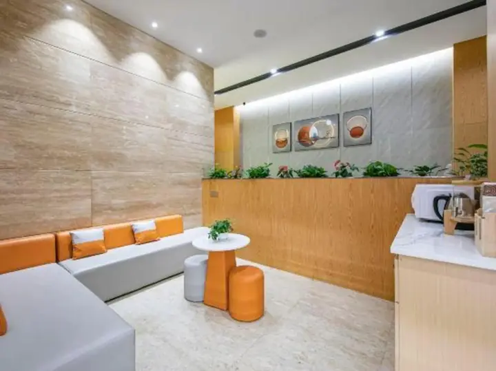 Фучжоу: Xiangshan Four Seasons Boutique Hotel