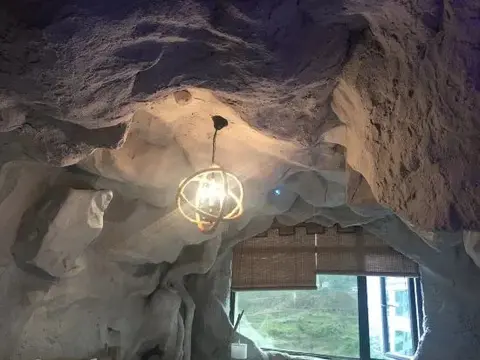 Хуайхуа: Huangzhou International Hotel