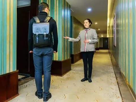 Чунцин: Yuechen Hotel (Xietaizi Subway Station)
