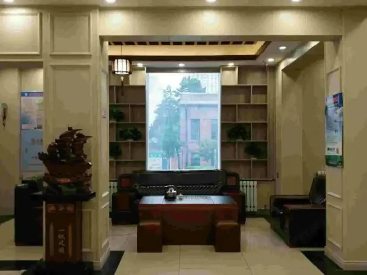 Хулун-Буир: Dian Li Hotel