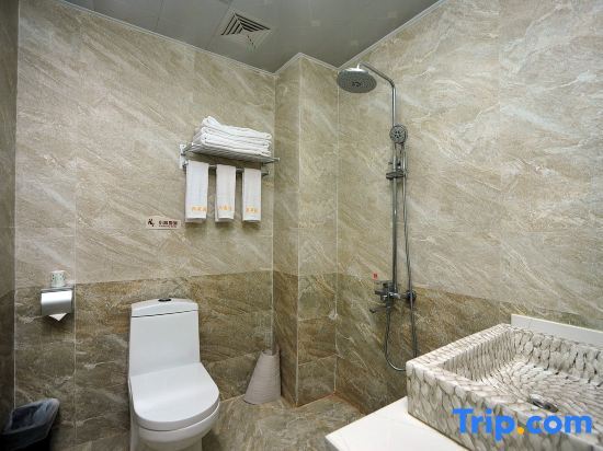 Цзинхун: Jingtailan Hotel (Jinghong Manting Park)