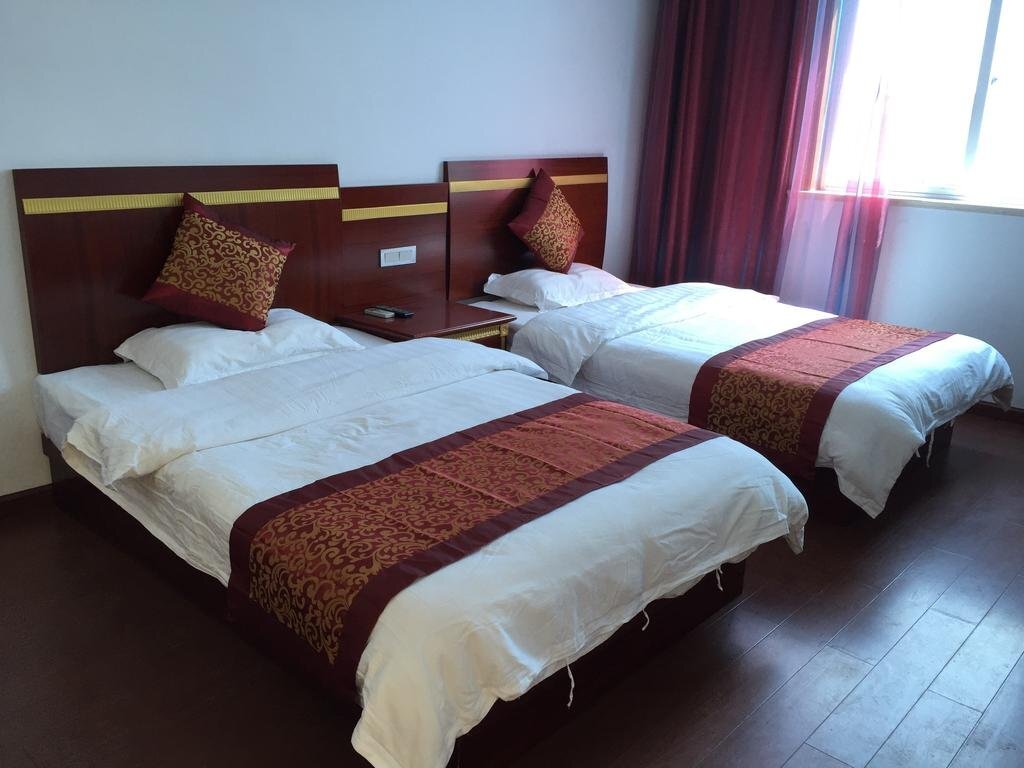 Чжоушань: Dongji Lanse Haiwan Hotel