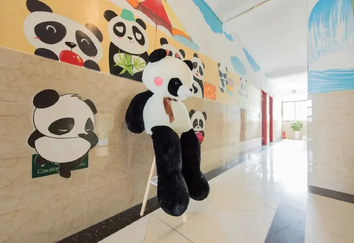 Яань: Bifeng Renjia Panda B&B